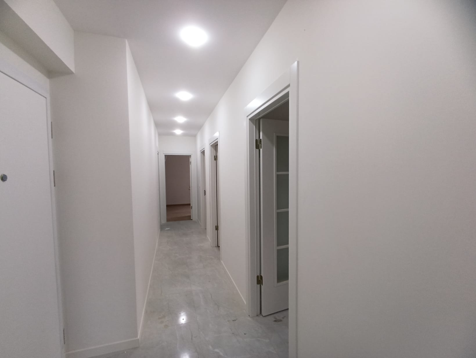 WhatsApp Image 2024-10-17 at 14.21.08 (2)-min