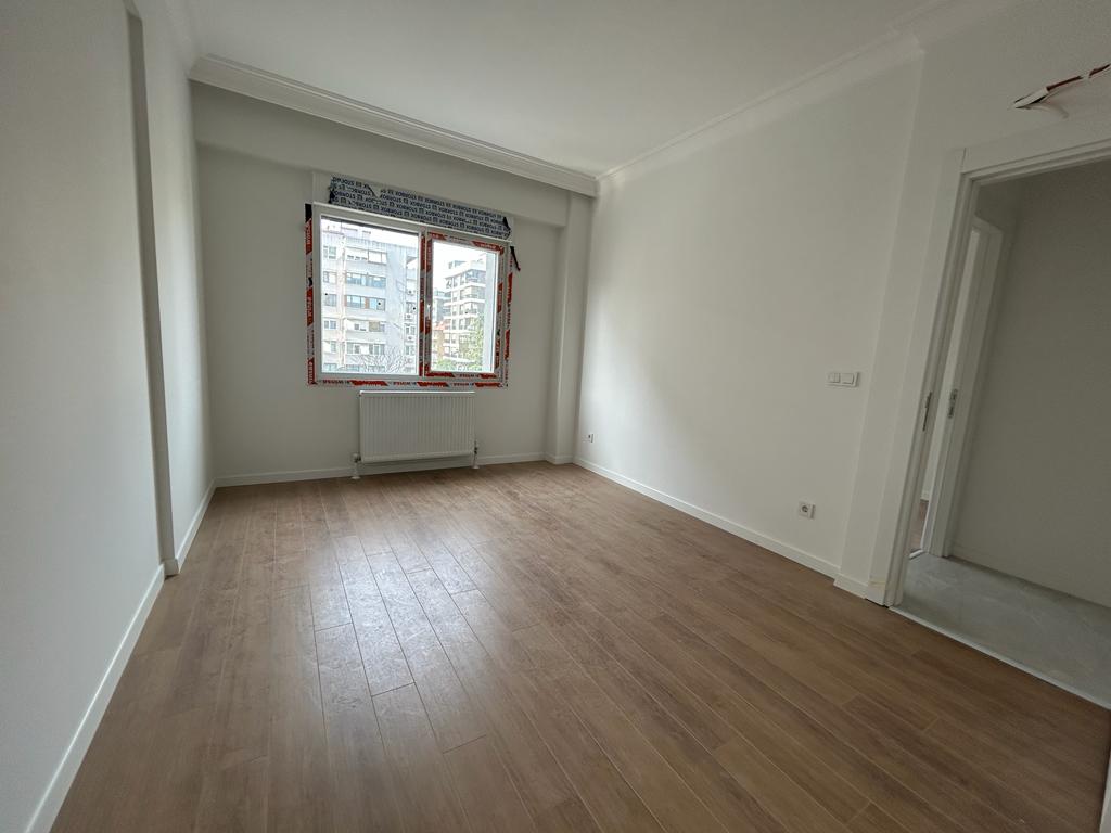 WhatsApp Image 2024-11-11 at 15.01.02 (1)