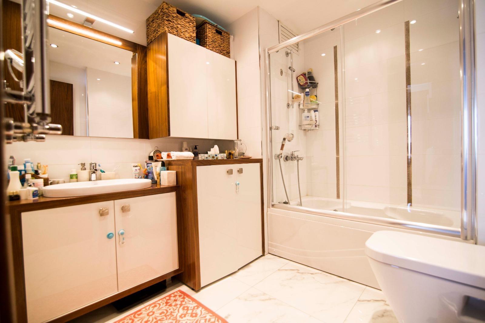 WhatsApp Image 2024-11-15 at 11.36.46 (2)