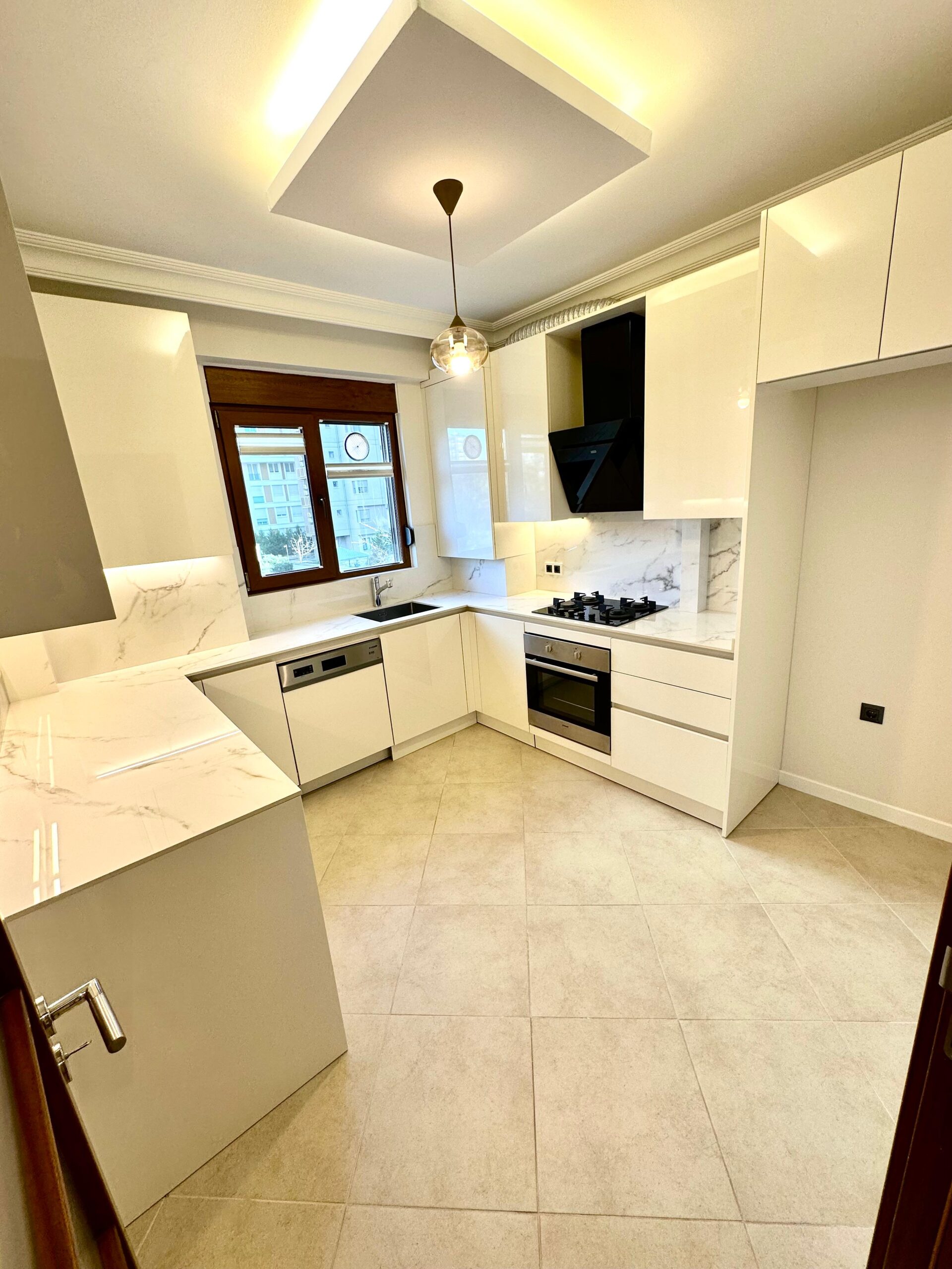 WhatsApp Image 2024-12-07 at 11.18.14 (1)-min