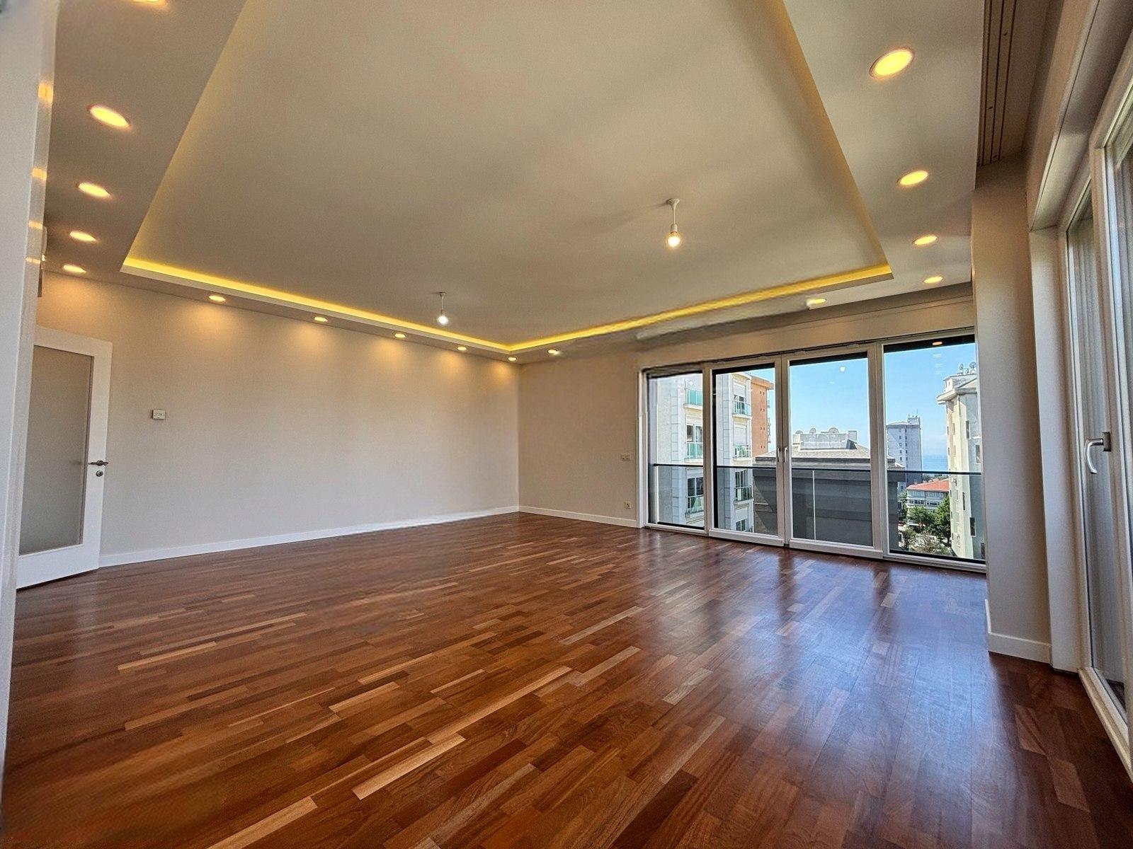 fotograf-12_2025-06-13_21-39-05