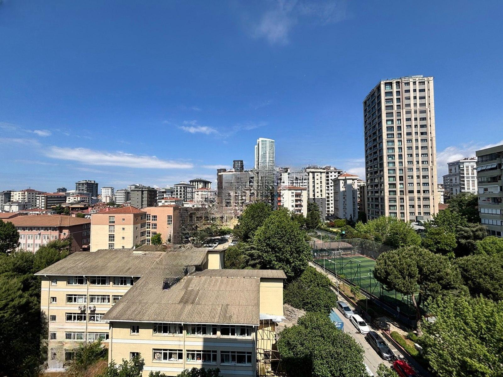 fotograf-13_2025-06-13_21-38-42