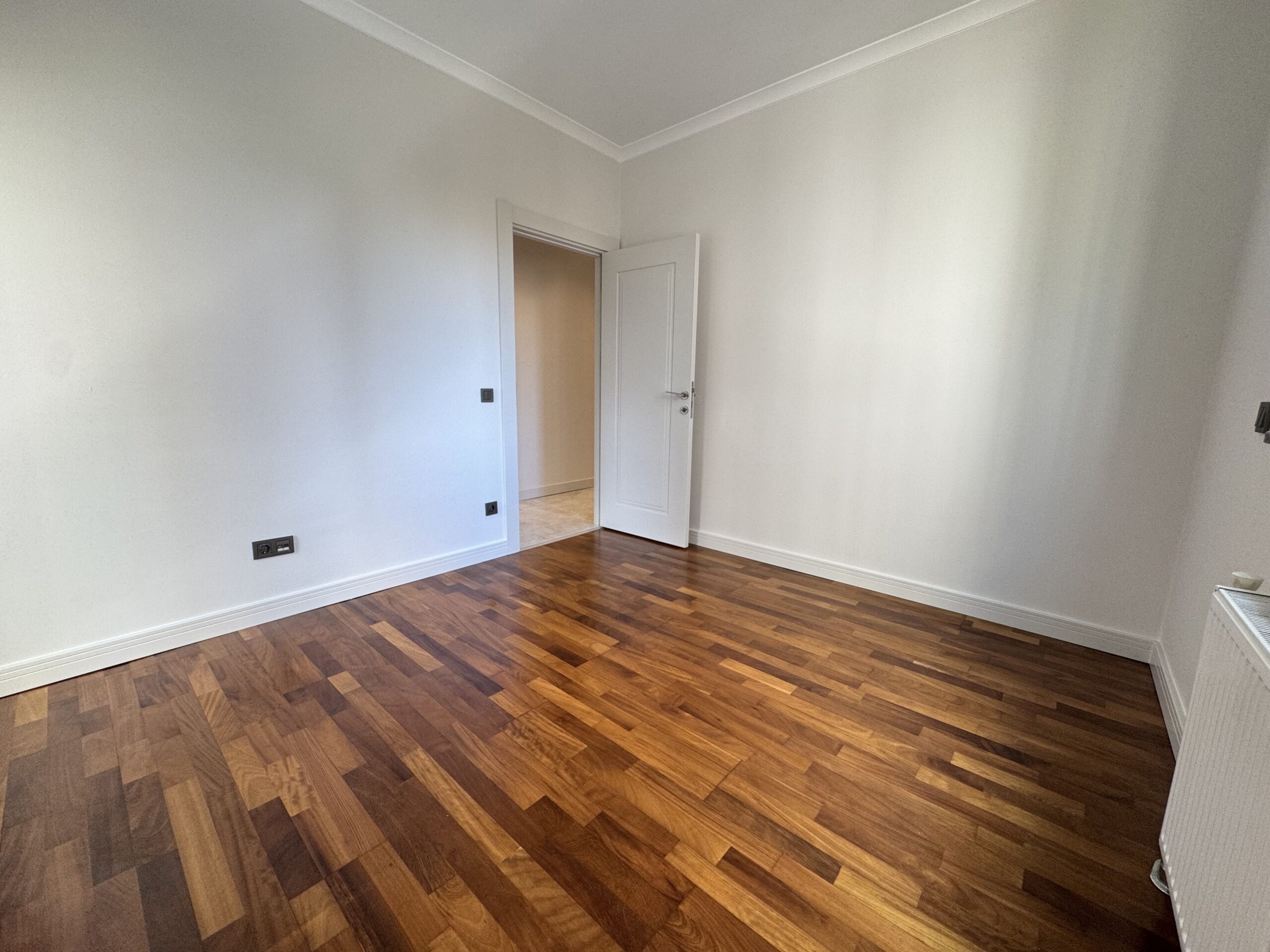 2025_08_20_11_39_IMG_6299