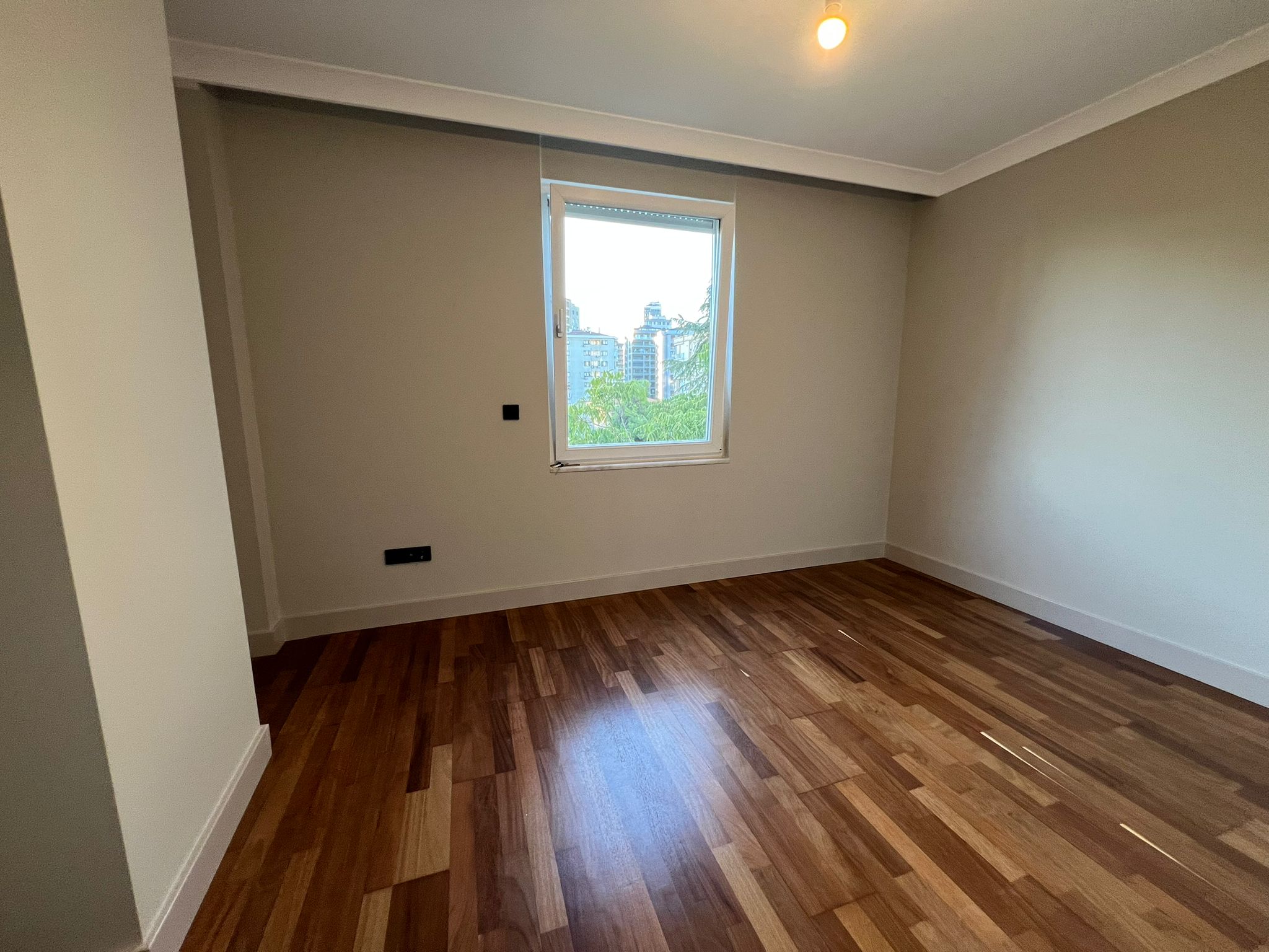 WhatsApp Image 2025-08-21 at 12.10.46 (3)