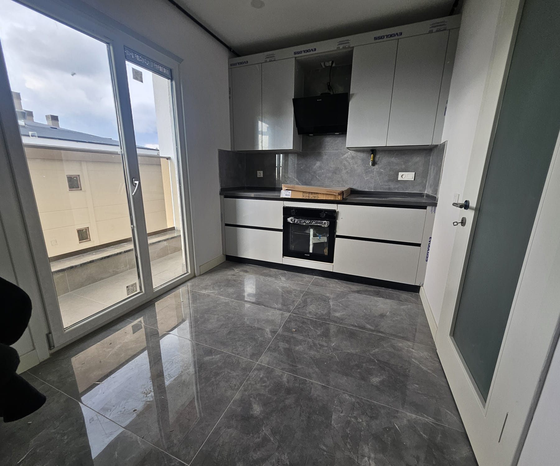 WhatsApp Image 2025-12-11 at 19.38.09 (1)