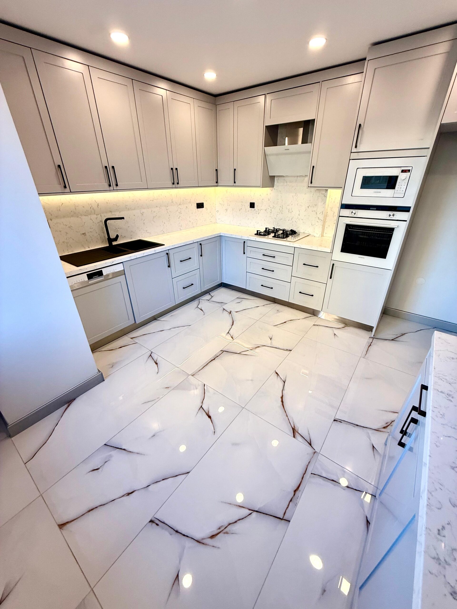 WhatsApp Image 2025-12-12 at 10.50.52 (1)