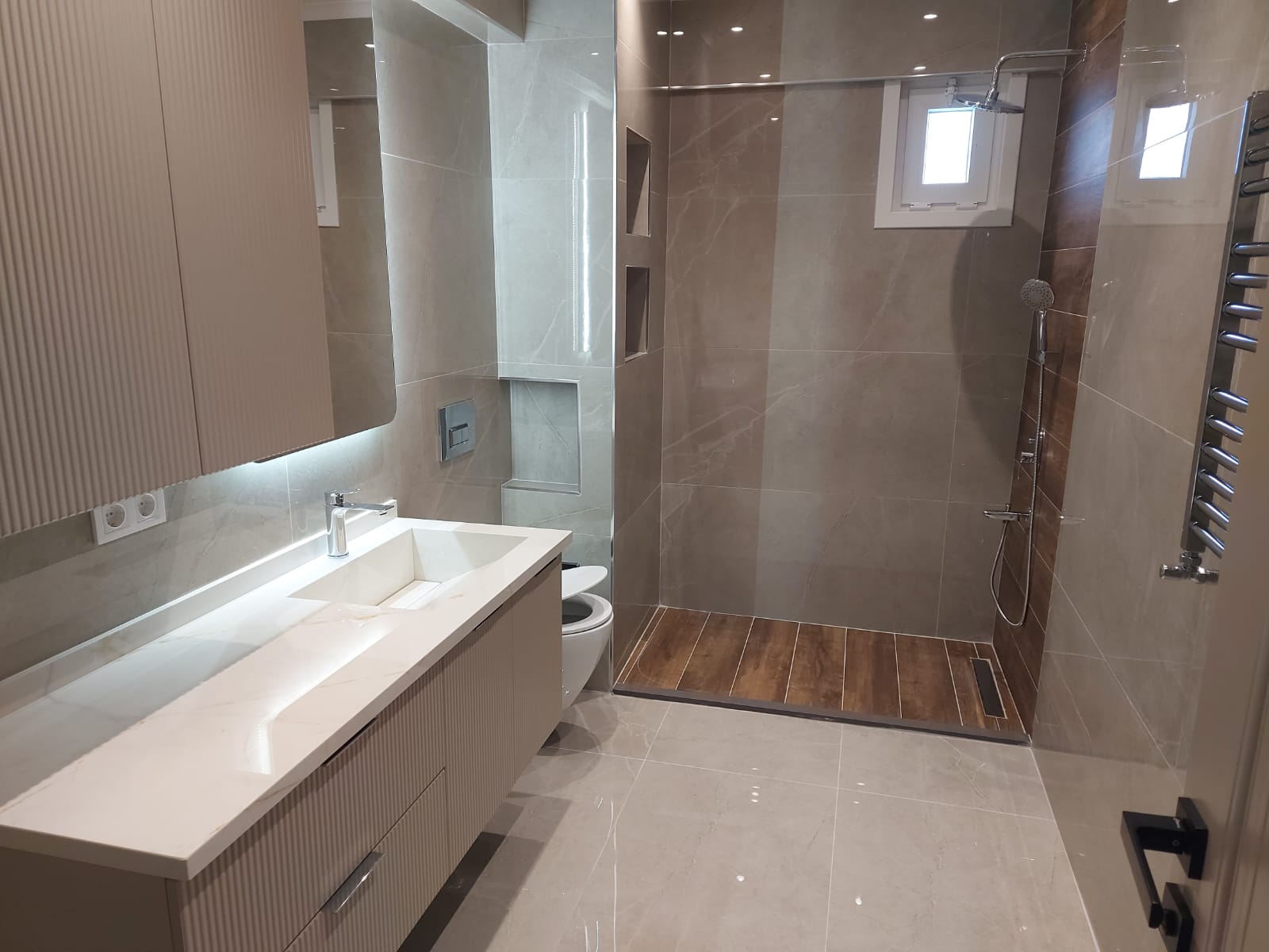 WhatsApp Image 2025-12-22 at 15.19.04 (1)