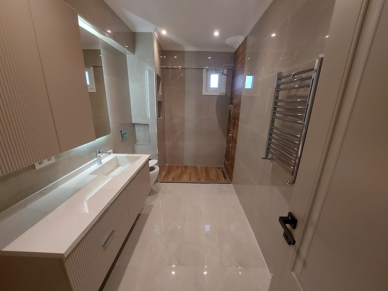 WhatsApp Image 2025-12-22 at 15.19.06 (1)