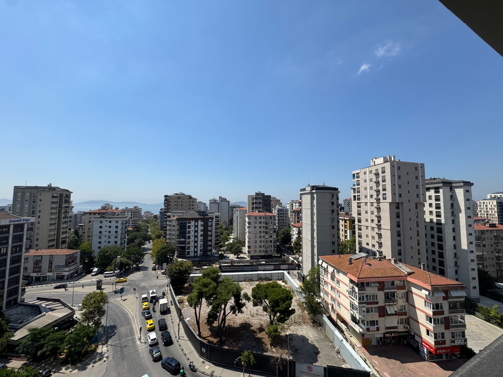 IMG_6316 Bostancıda 100 m2 Net Önü Açık Manzaralı 3+1 Satılık Daire