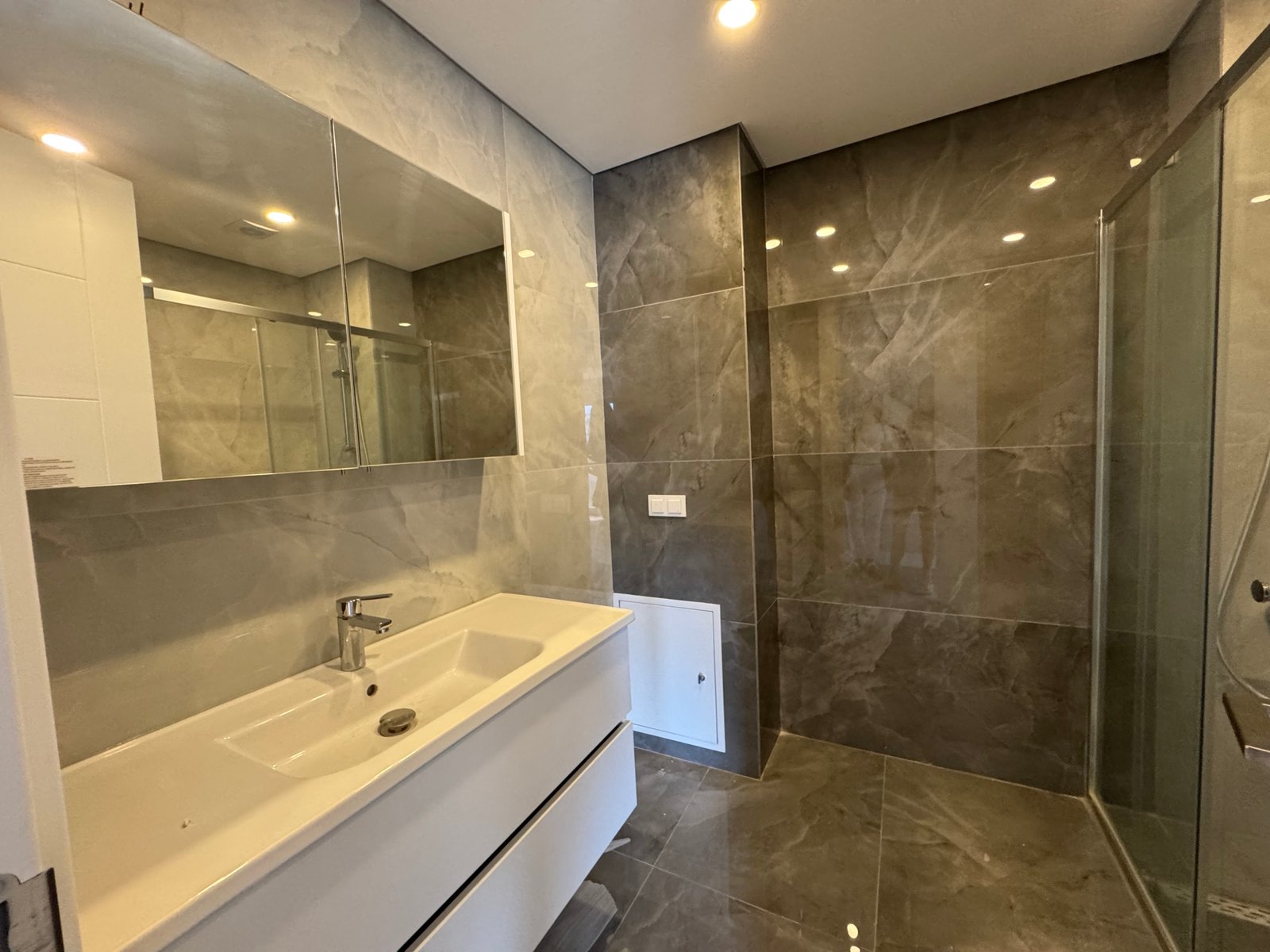 IMG_6327 Bostancıda 100 m2 Net Önü Açık Manzaralı 3+1 Satılık Daire